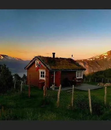 Seaside In Stranda, Close To Geiranger *